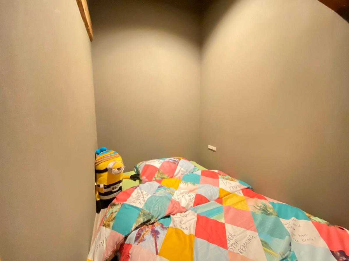 Hotel Jungle Fun Fun Osaka Dış mekan fotoğraf